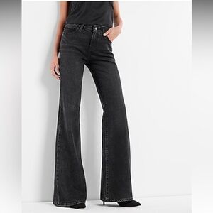 NWT EXPRESS Women's Mid Rise Washed Black 70s Flare Jeans Size 12R